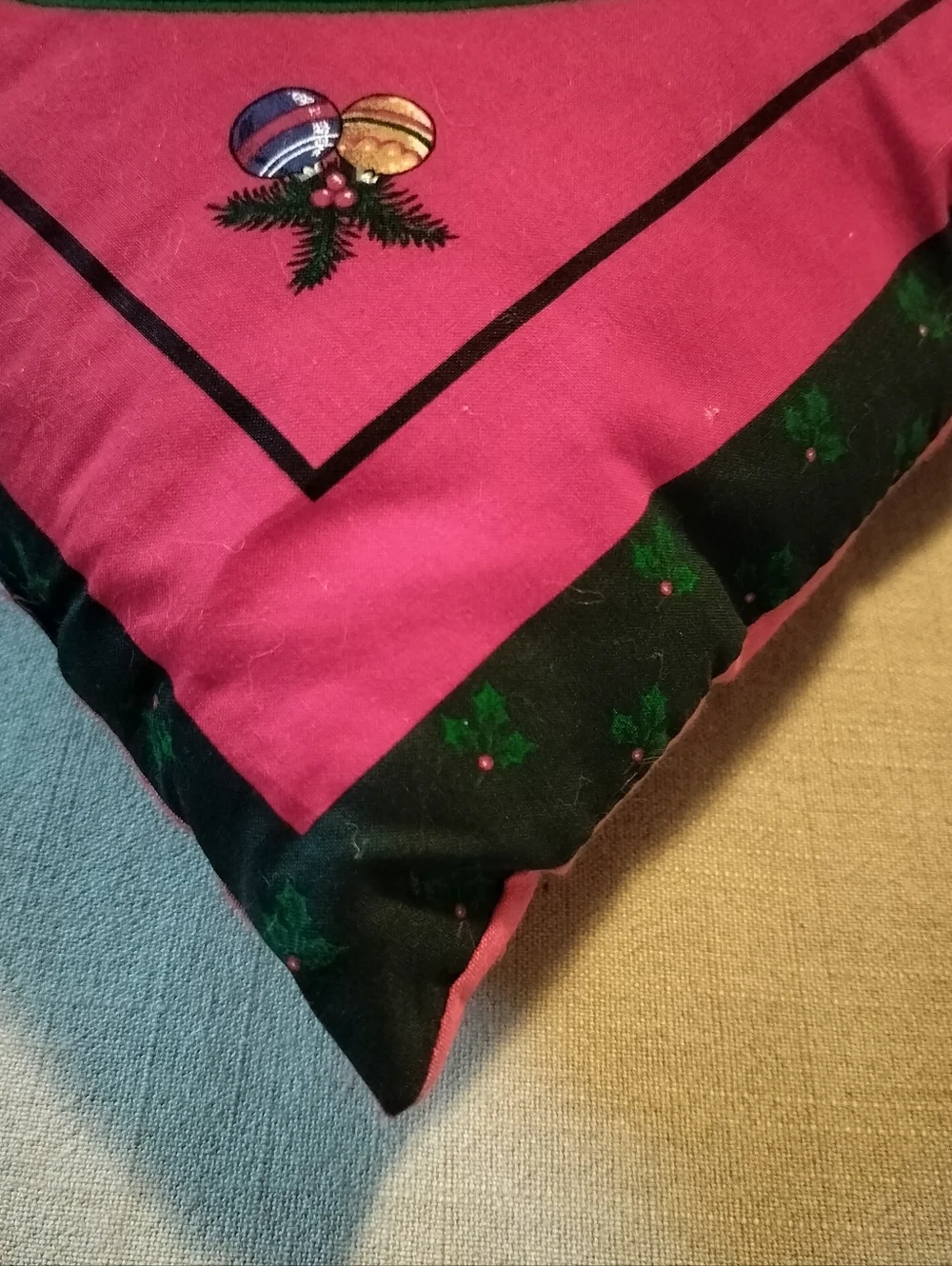VTG 90's Christmas Santa Claus Throw Pillow Rocking Chair Stockings 15
